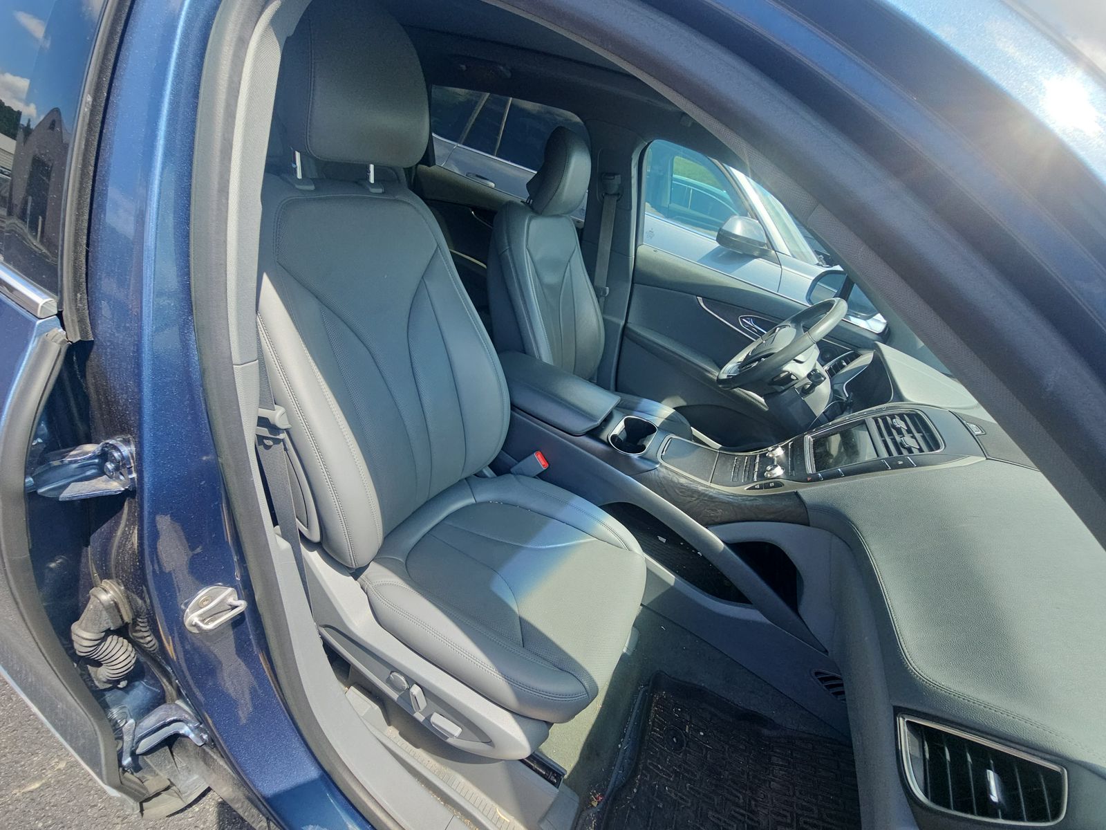 2019 Lincoln Nautilus Reserve AWD
