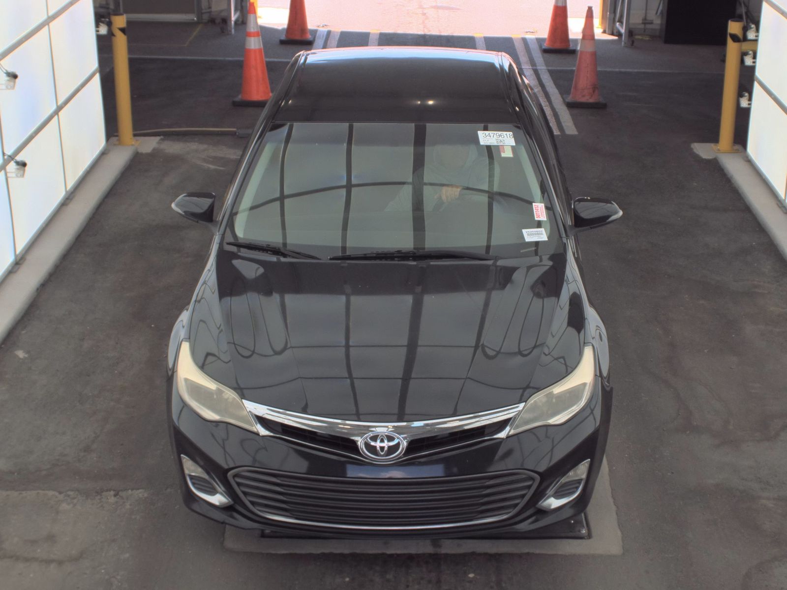 2013 Toyota Avalon XLE FWD