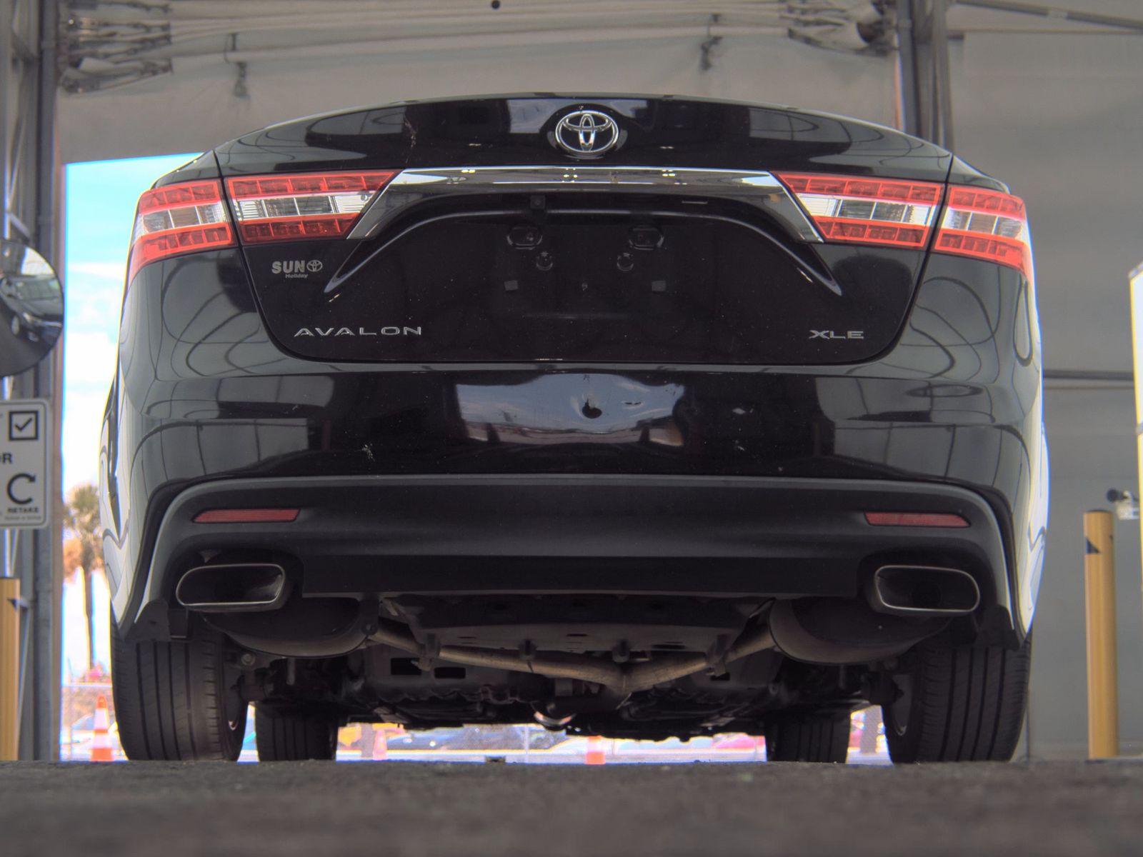 2013 Toyota Avalon XLE FWD