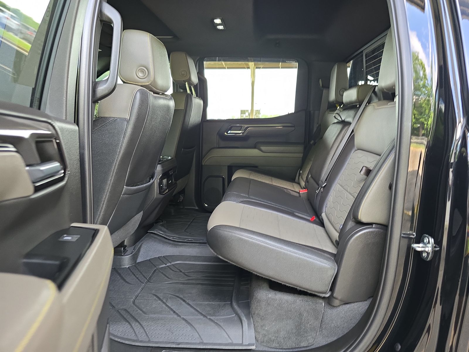 2022 Chevrolet Silverado 1500 ZR2 AWD