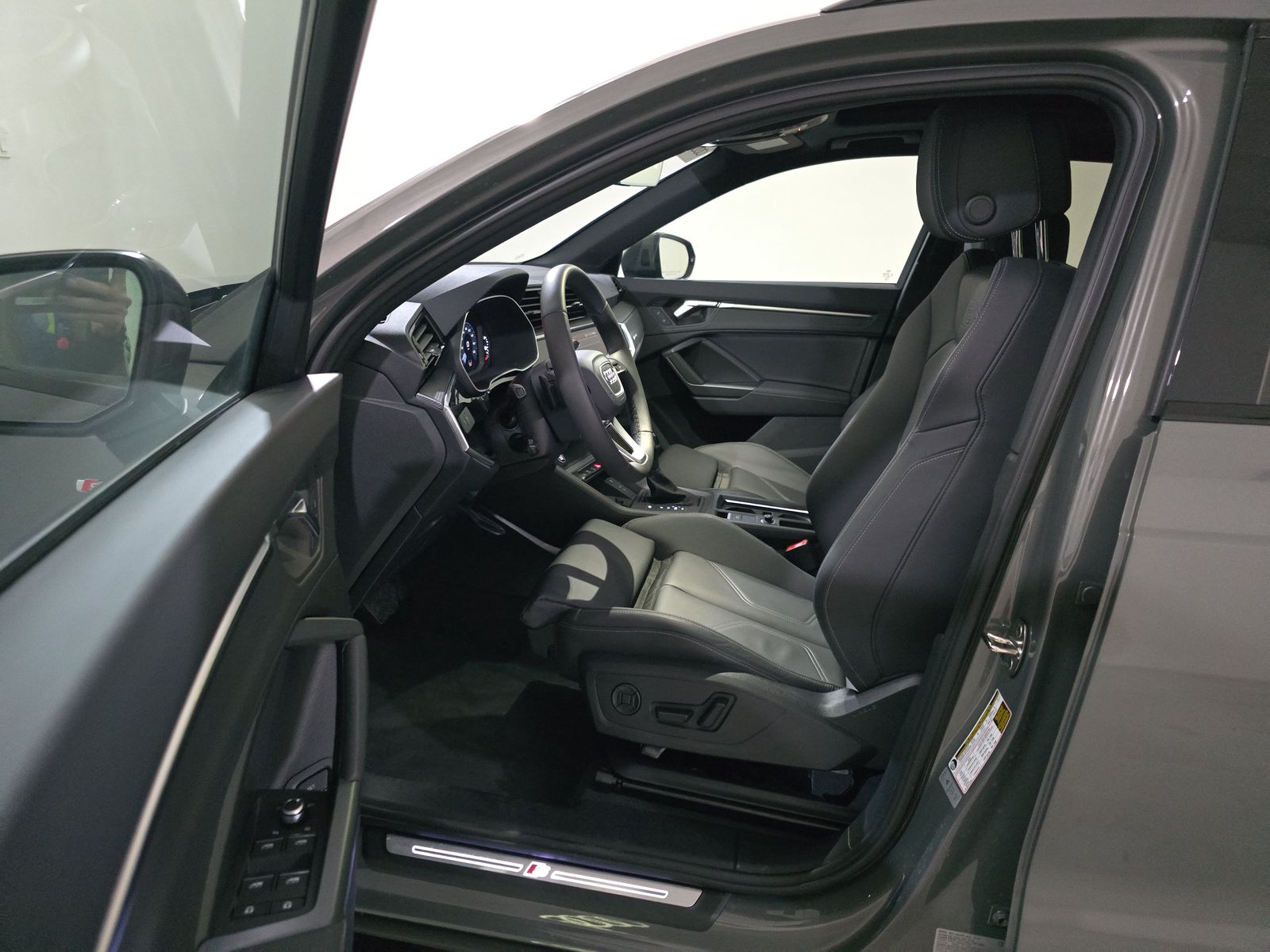 2025 Audi Q3 S line Premium AWD