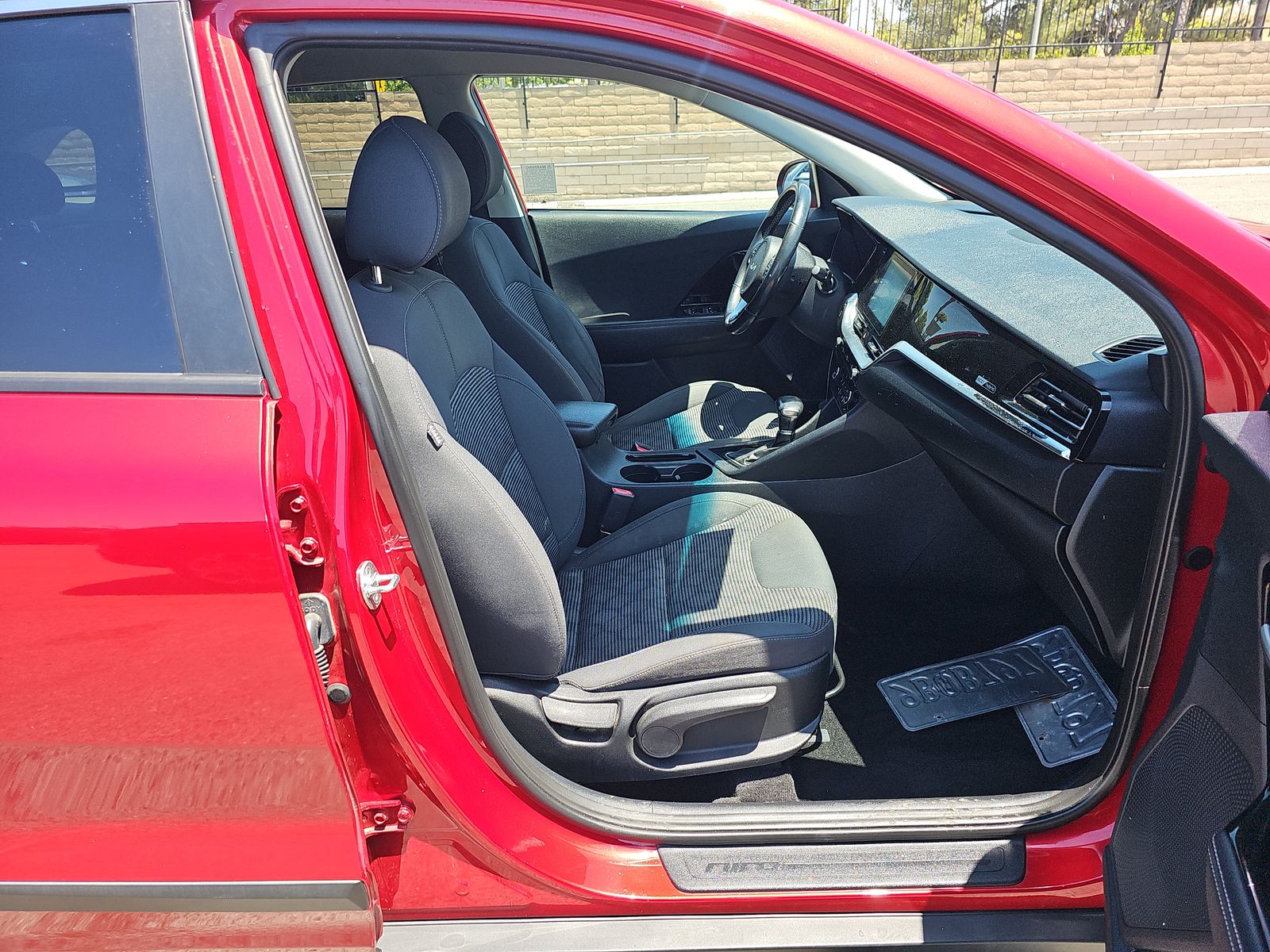 2022 Kia Niro LXS FWD