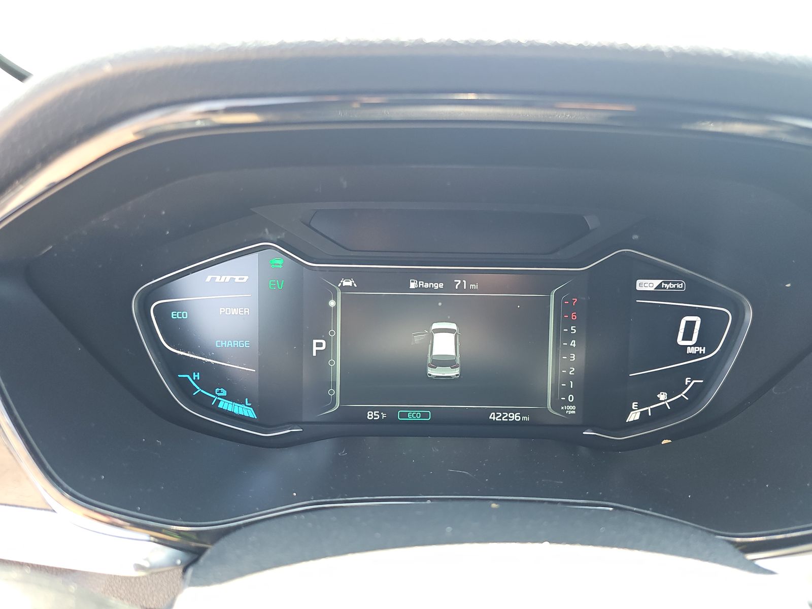 2022 Kia Niro LXS FWD