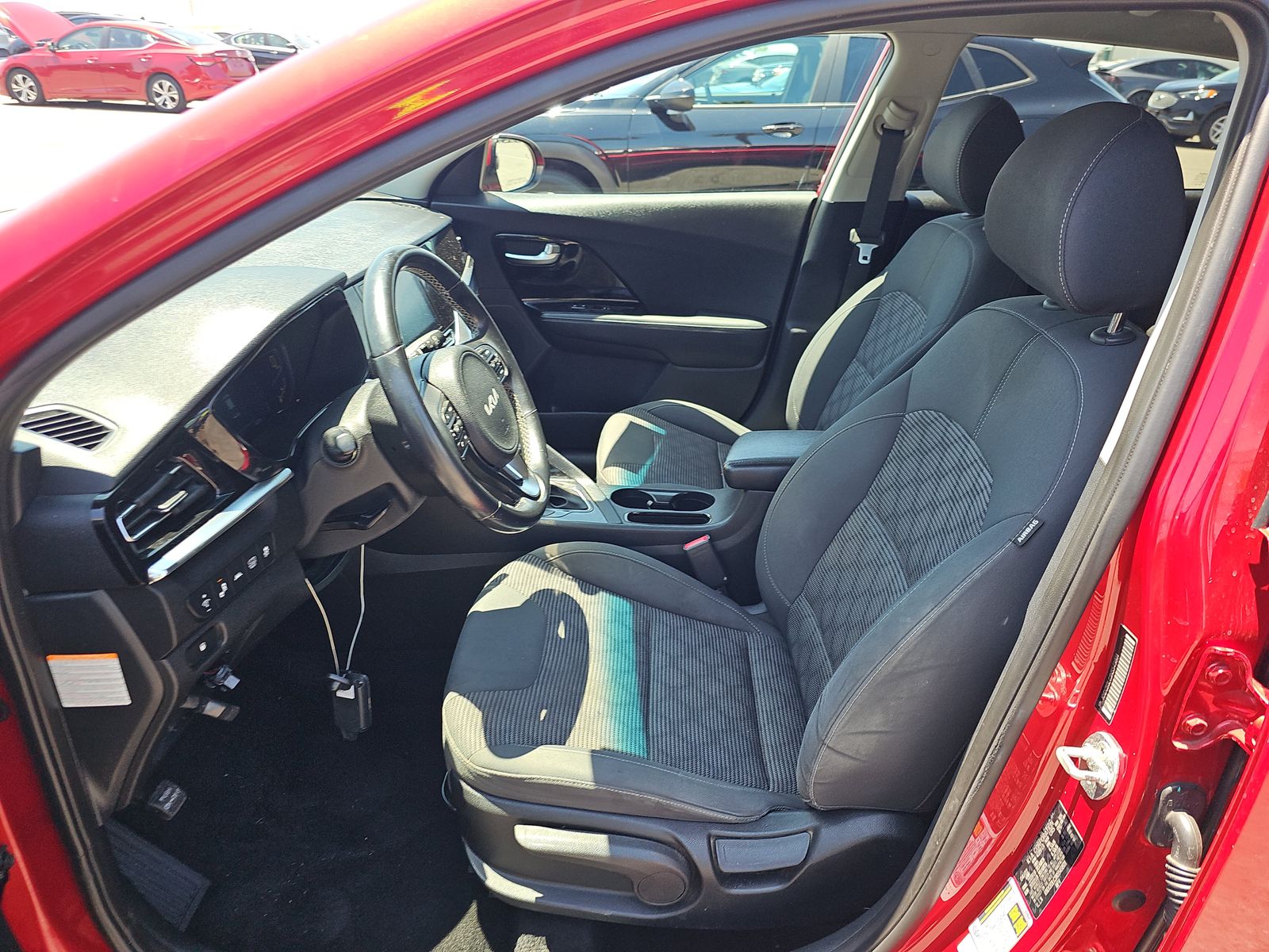 2022 Kia Niro LXS FWD