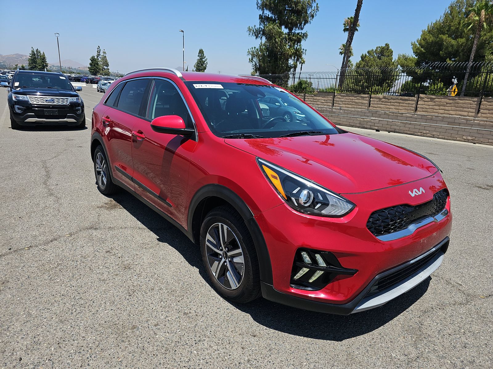 2022 Kia Niro LXS FWD
