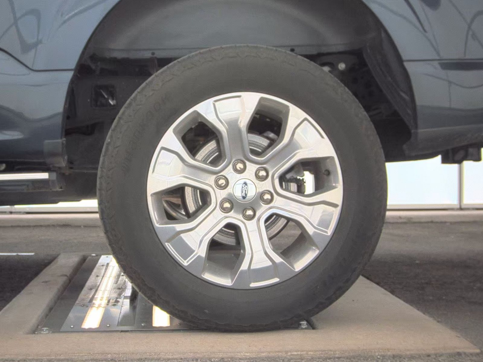 2022 Ford F-150 Hybrid Platinum AWD