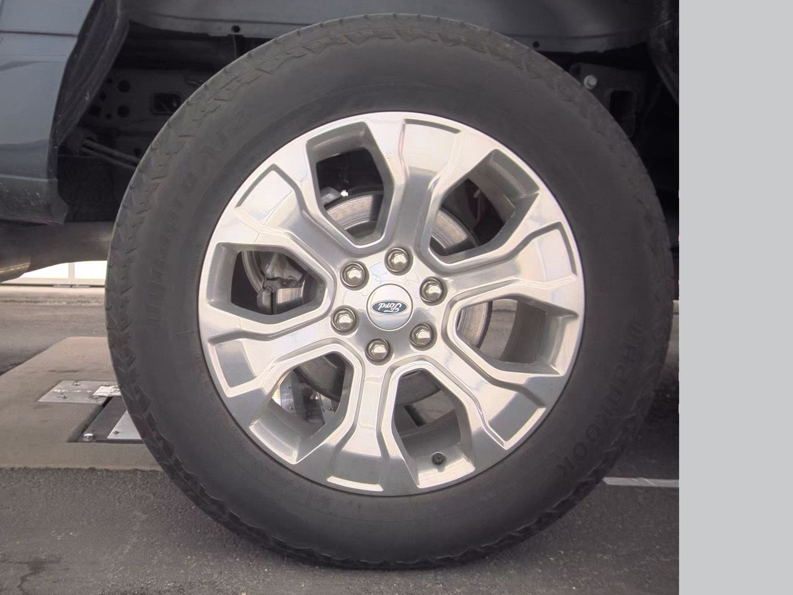 2022 Ford F-150 Hybrid Platinum AWD
