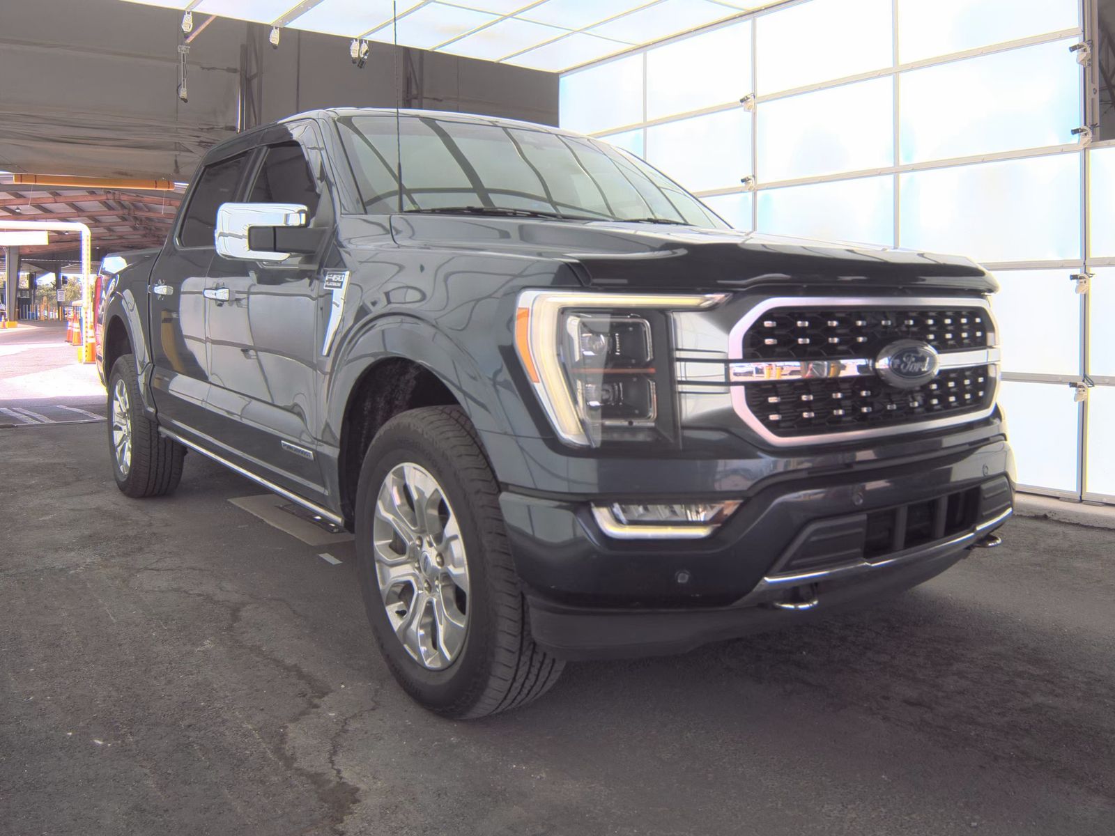 2022 Ford F-150 Hybrid Platinum AWD