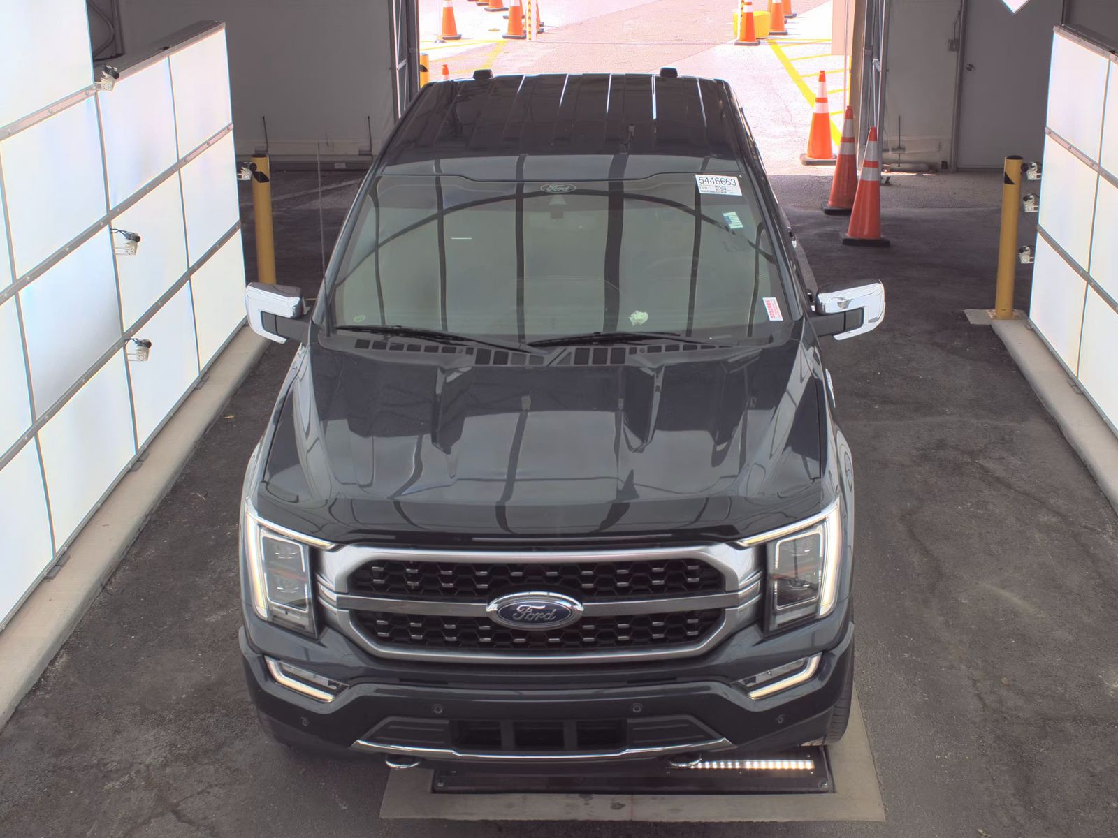 2022 Ford F-150 Hybrid Platinum AWD