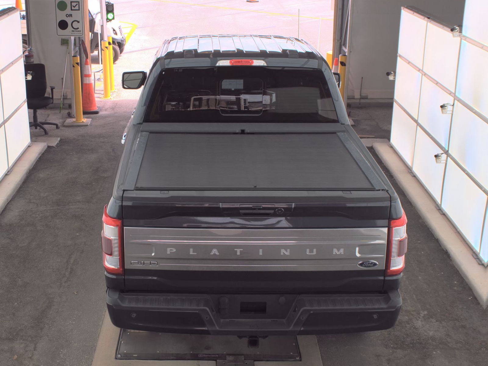 2022 Ford F-150 Hybrid Platinum AWD