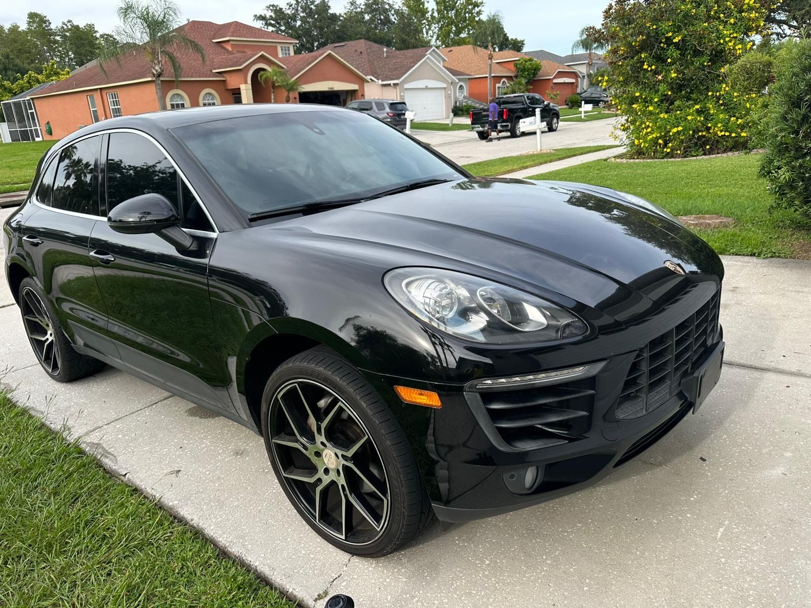 2015 Porsche Macan S