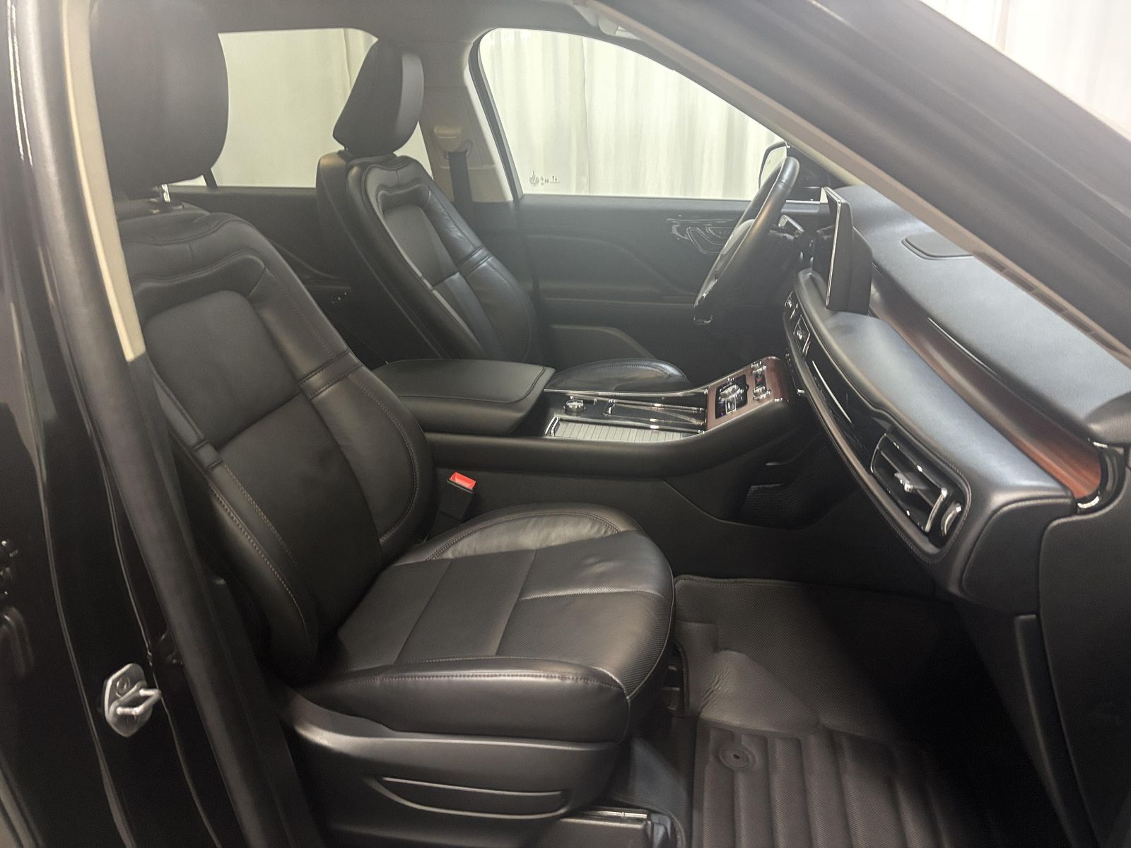 2022 Lincoln Aviator Reserve AWD