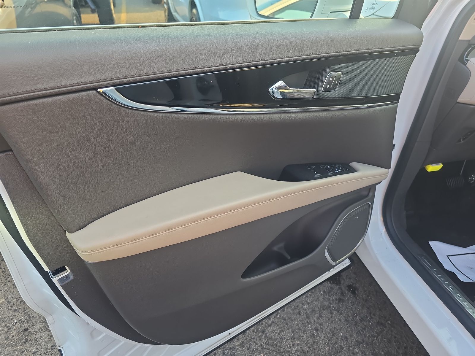 2022 Lincoln Nautilus Standard AWD