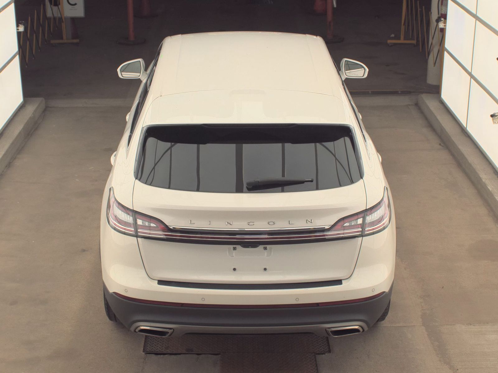 2022 Lincoln Nautilus Standard AWD