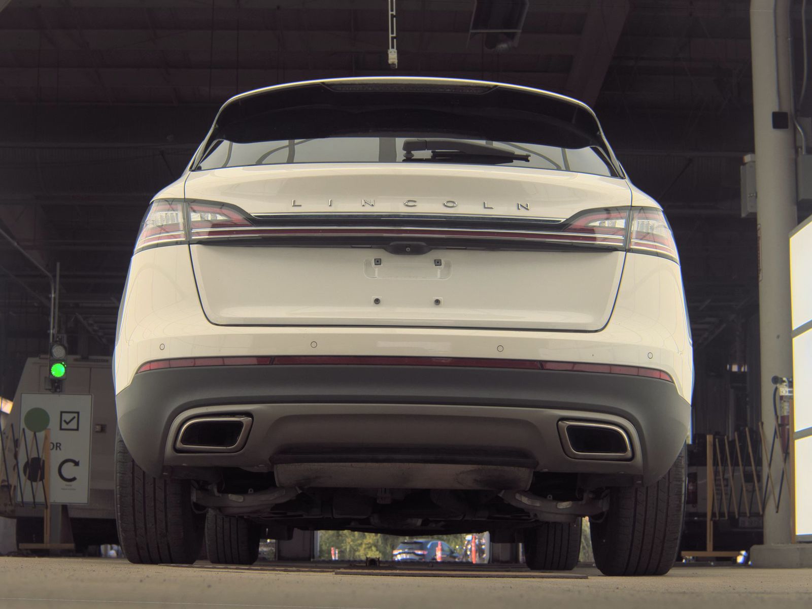 2022 Lincoln Nautilus Standard AWD