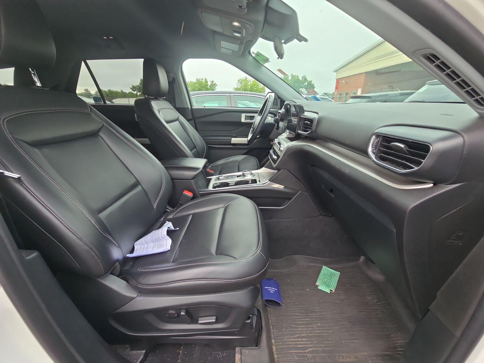 2022 Ford Explorer XLT AWD