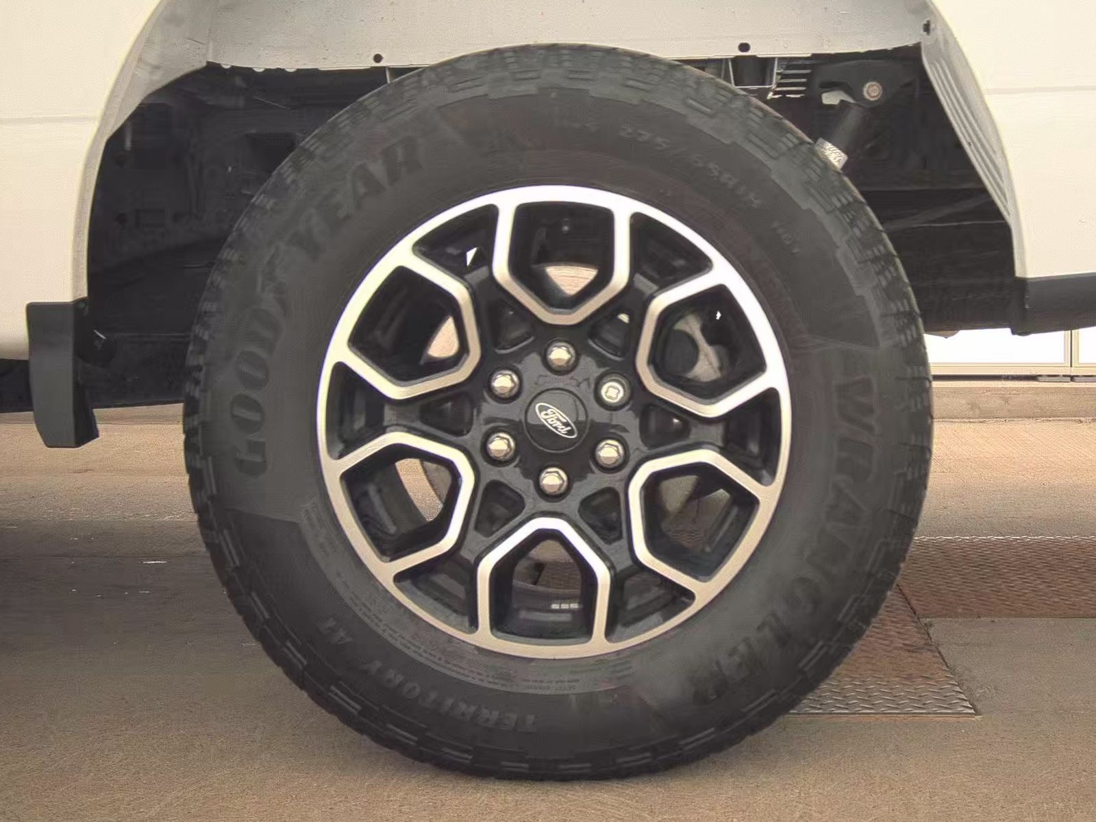 2022 Ford F-150 XL AWD
