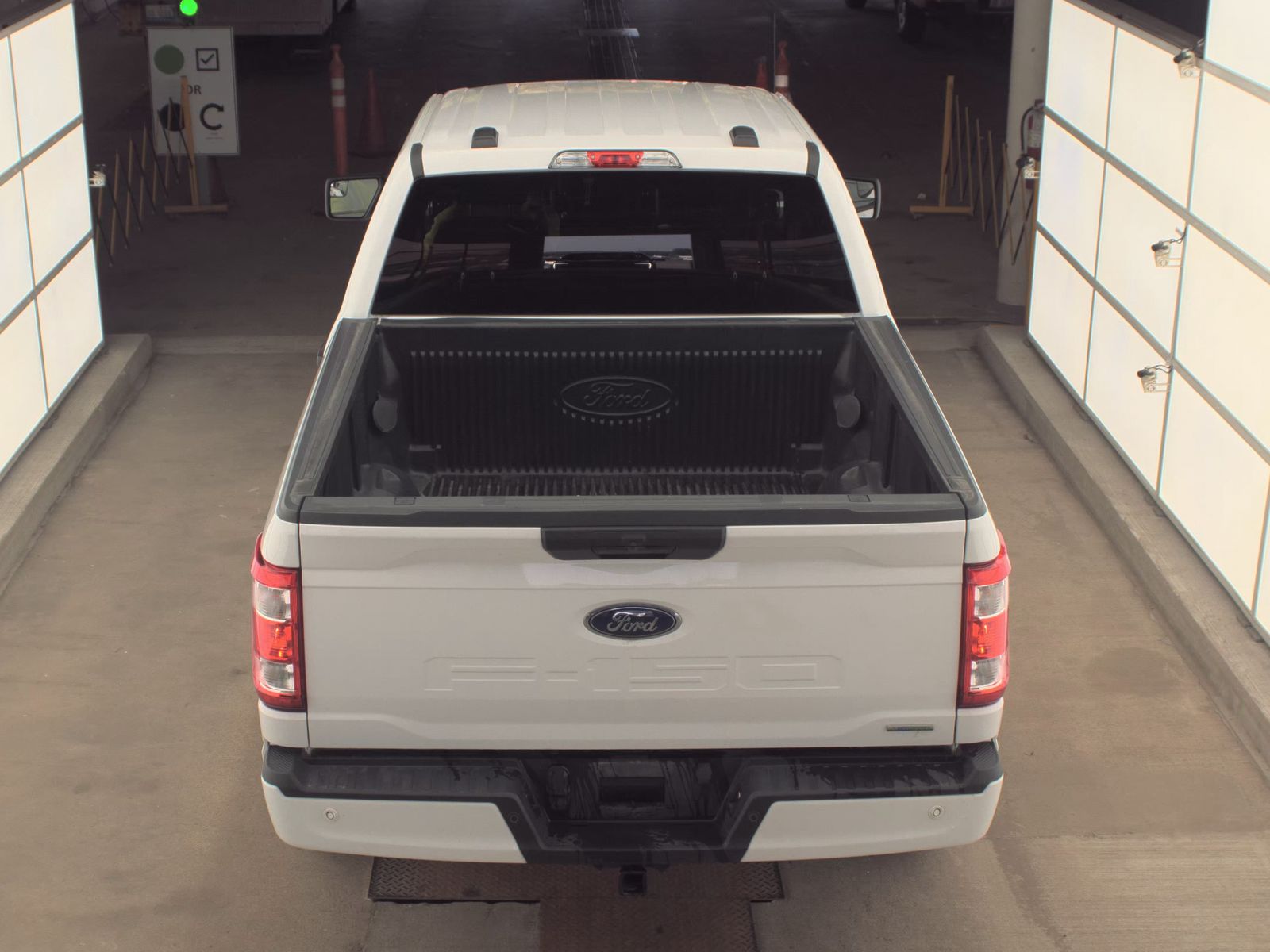 2022 Ford F-150 XL AWD