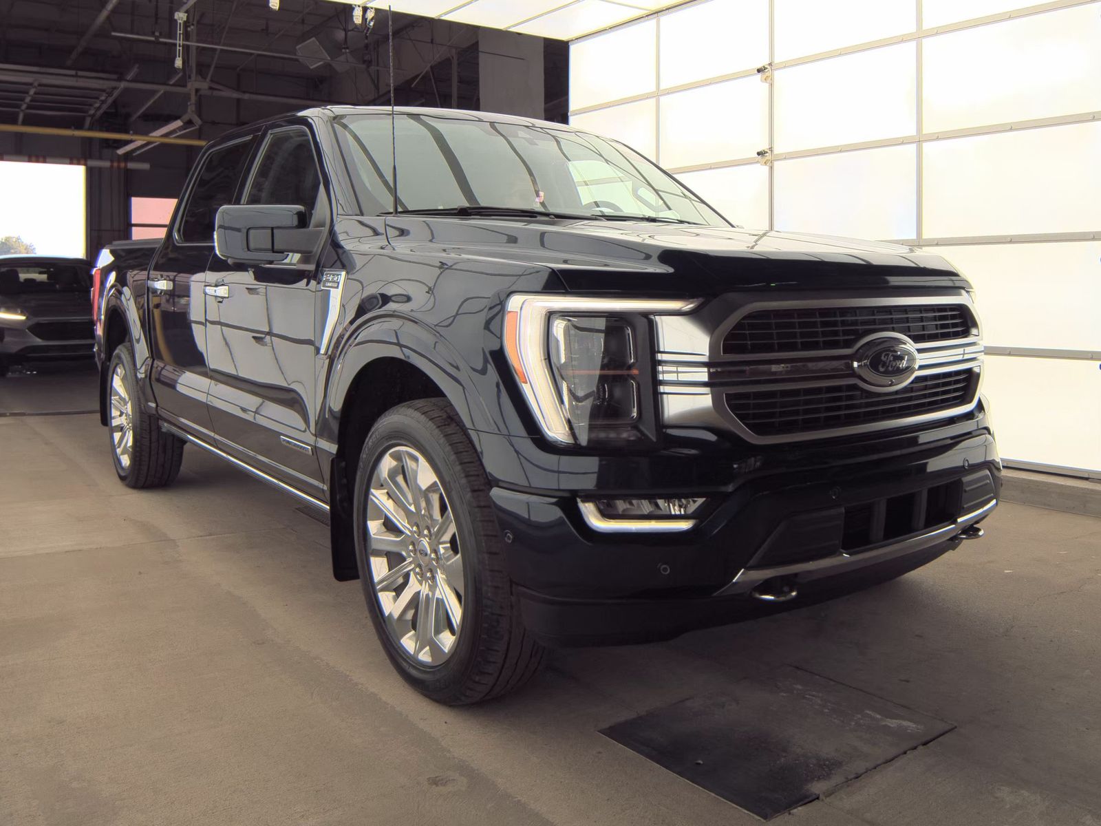 2022 Ford F-150 Hybrid Limited AWD