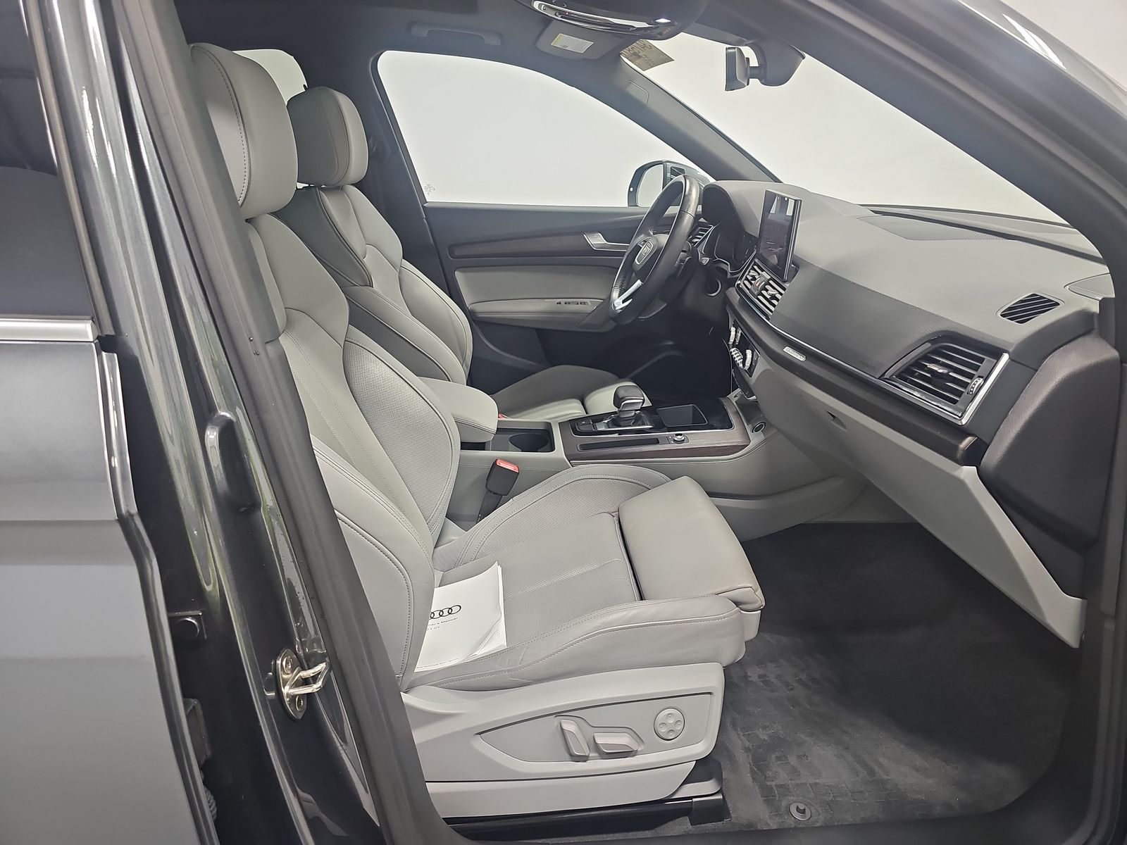 2023 Audi Q5 S line Premium Plus AWD