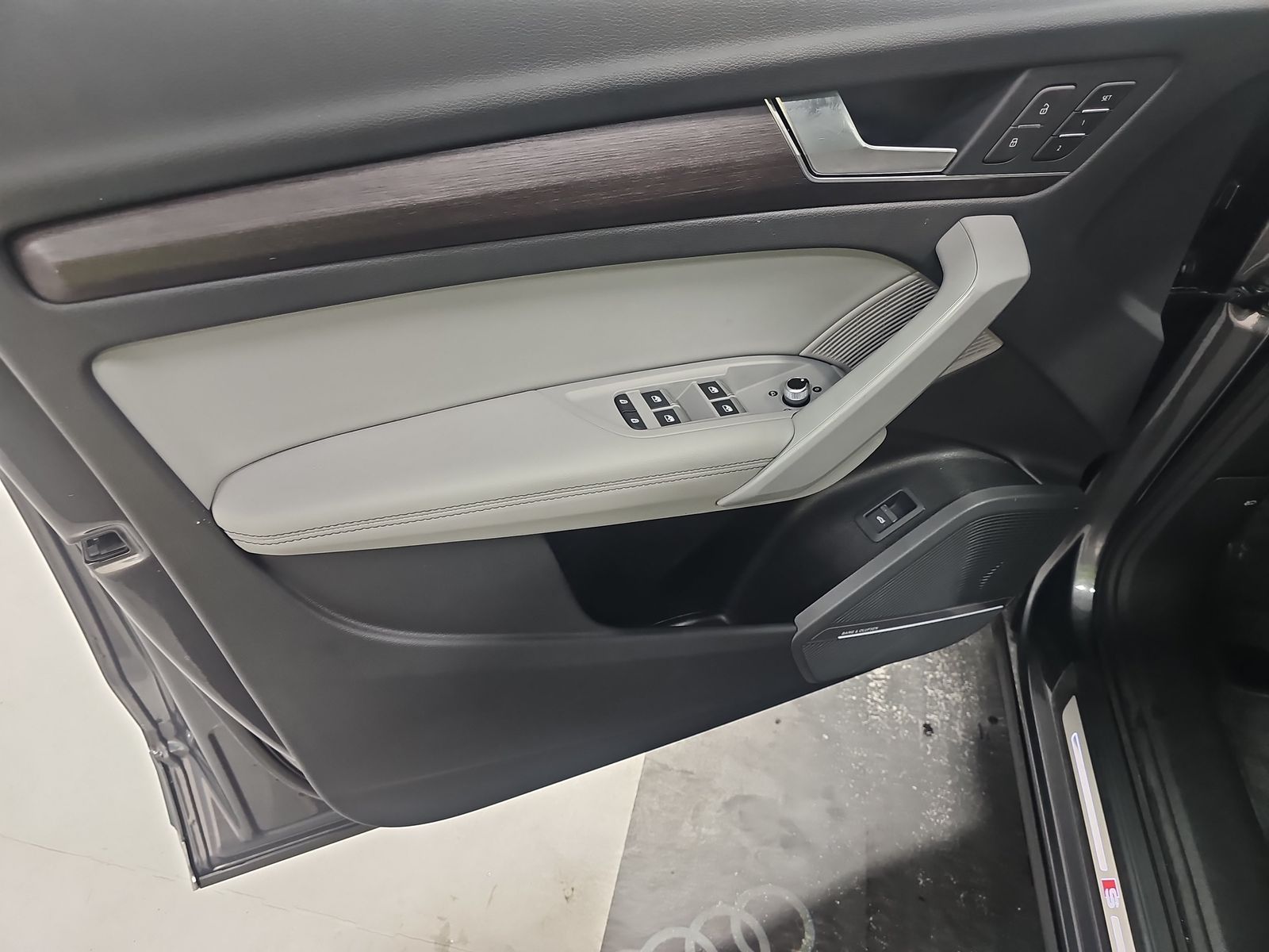 2023 Audi Q5 S line Premium Plus AWD