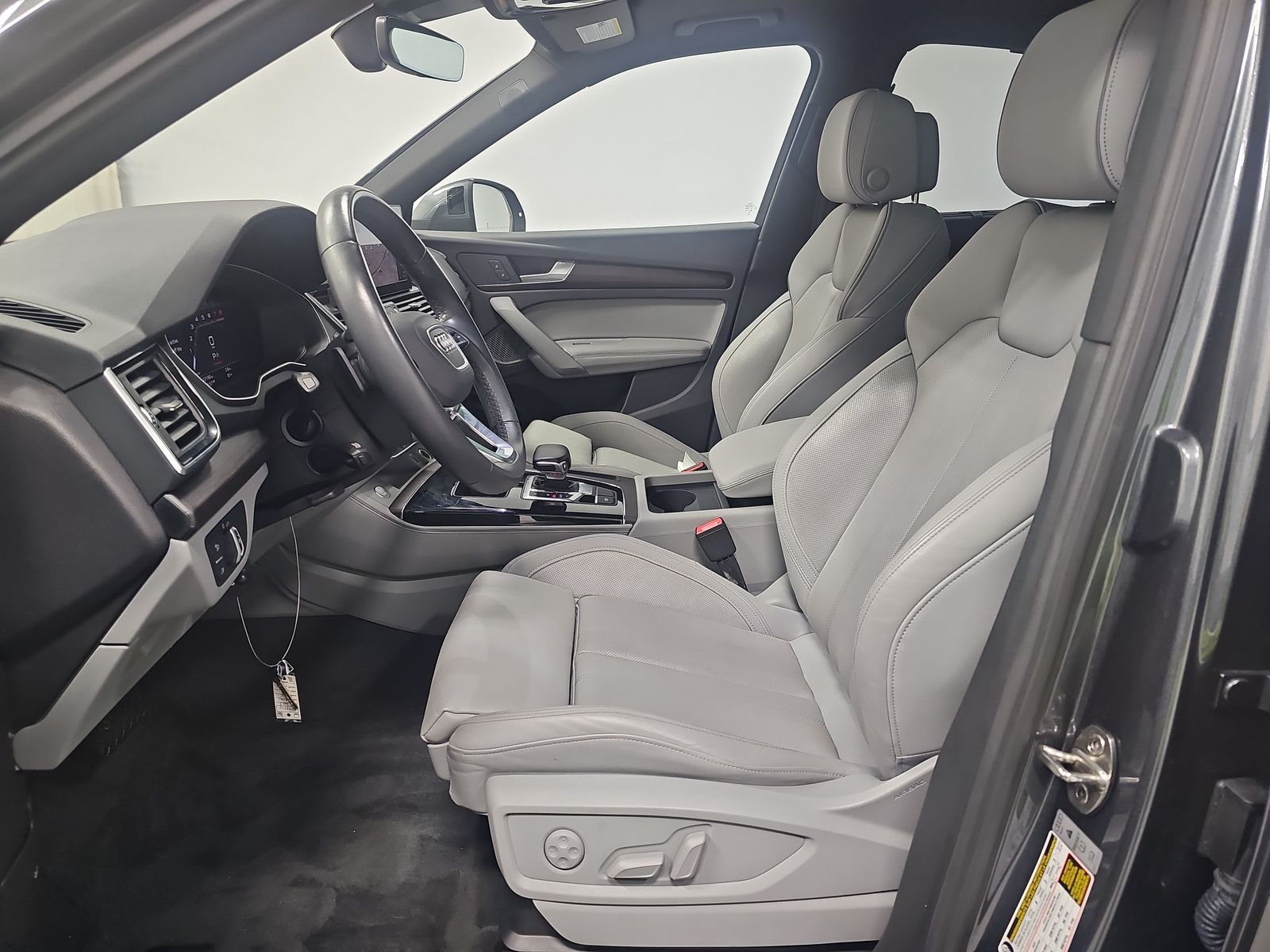 2023 Audi Q5 S line Premium Plus AWD