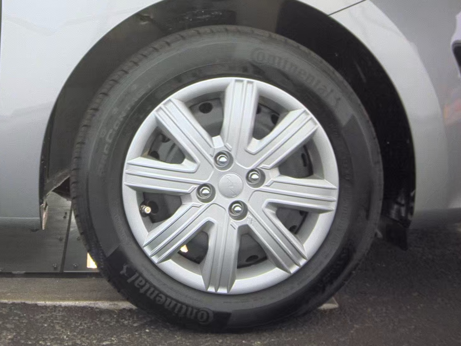 2023 Kia Rio S FWD