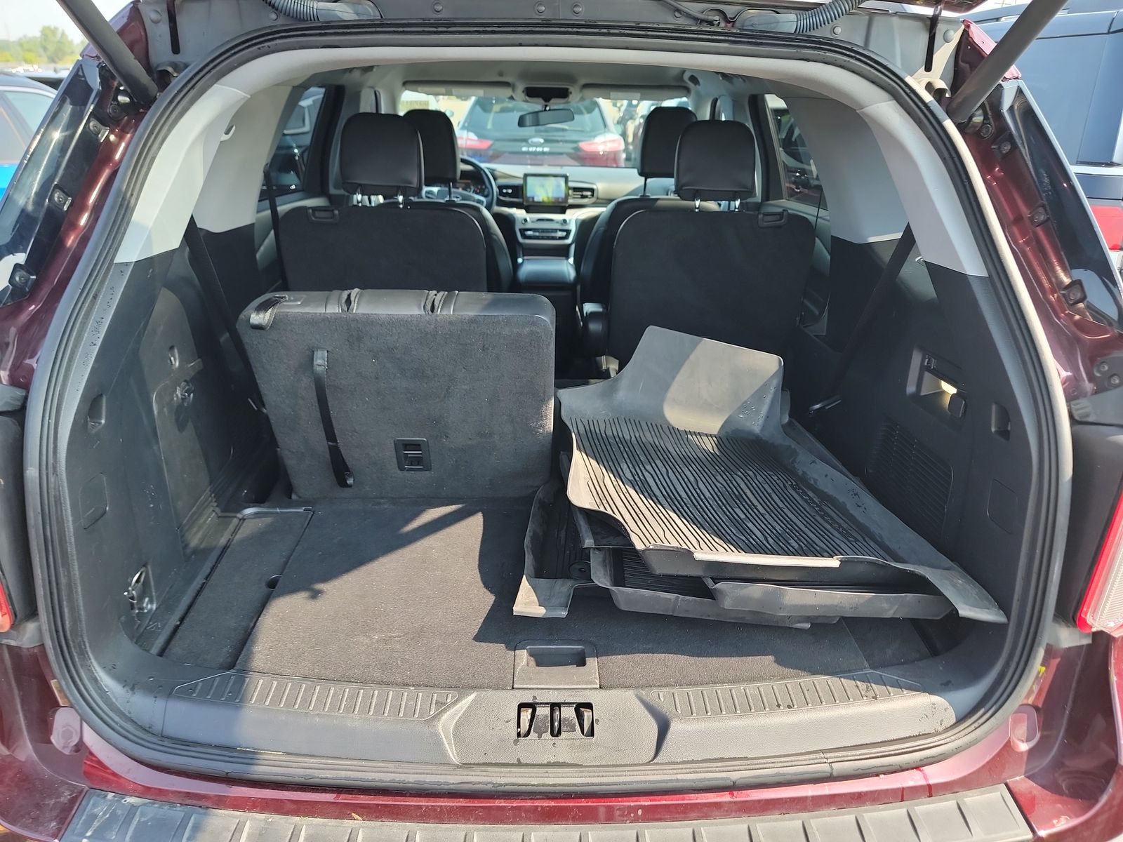 2022 Ford Explorer XLT AWD