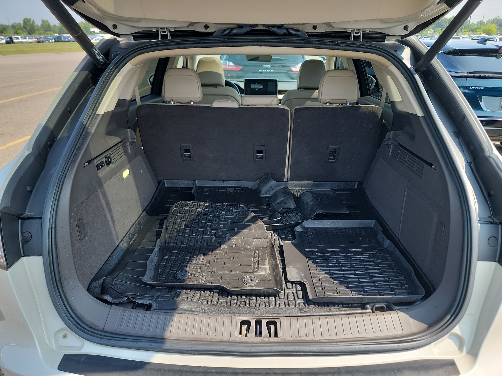 2022 Lincoln Nautilus Reserve AWD