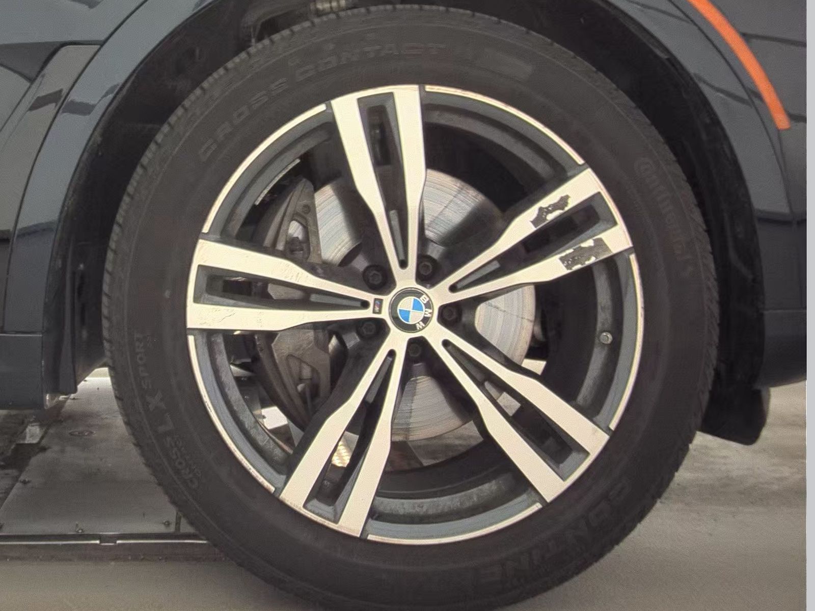 2025 BMW X7 xDrive40i AWD