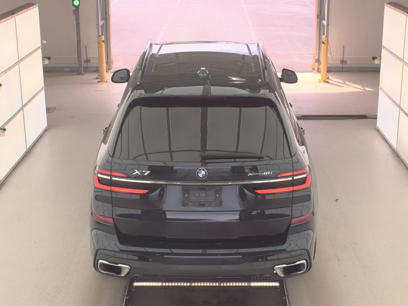 2025 BMW X7 xDrive40i AWD