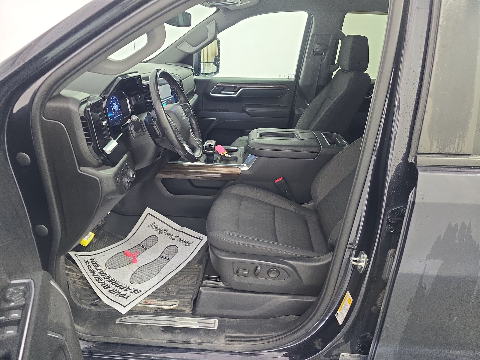 2022 Chevrolet Silverado 1500 RST AWD
