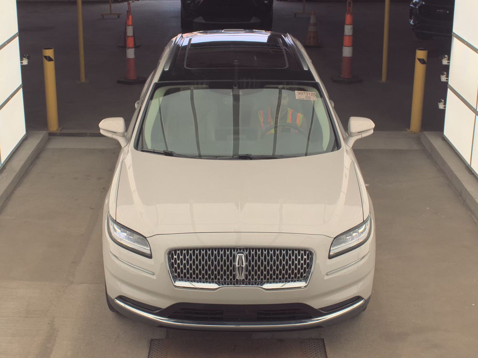 2022 Lincoln Nautilus Reserve AWD