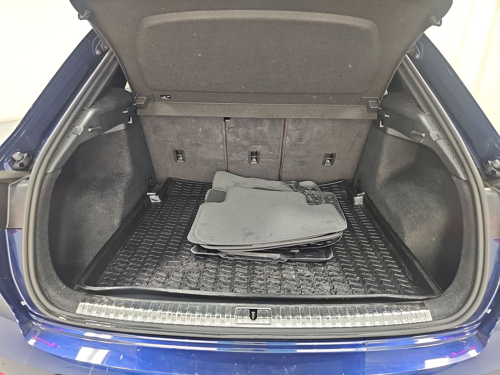 2022 Audi Q3 2.0T S line Premium Plus AWD