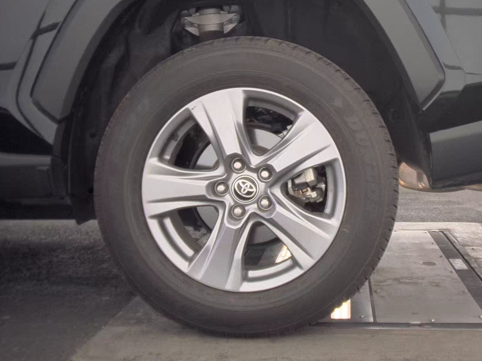 2024 Toyota RAV4 XLE FWD