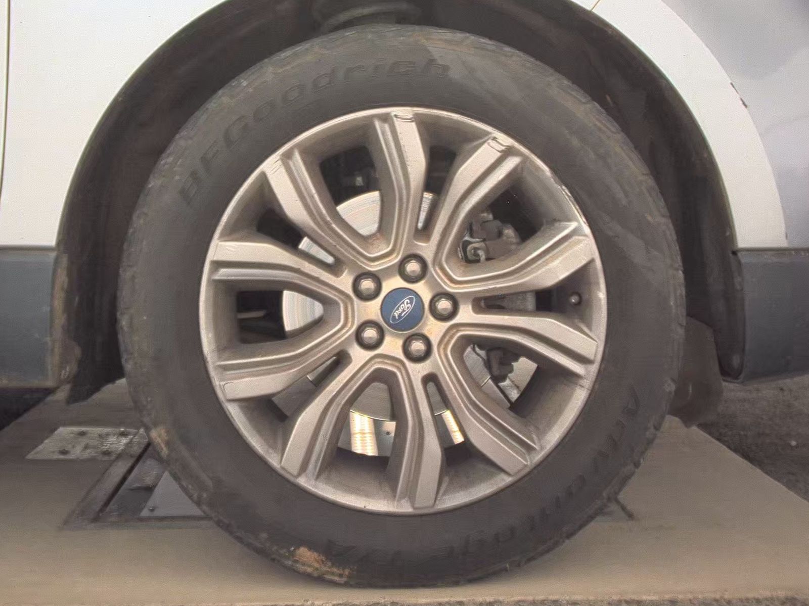 2020 Ford Edge Titanium FWD
