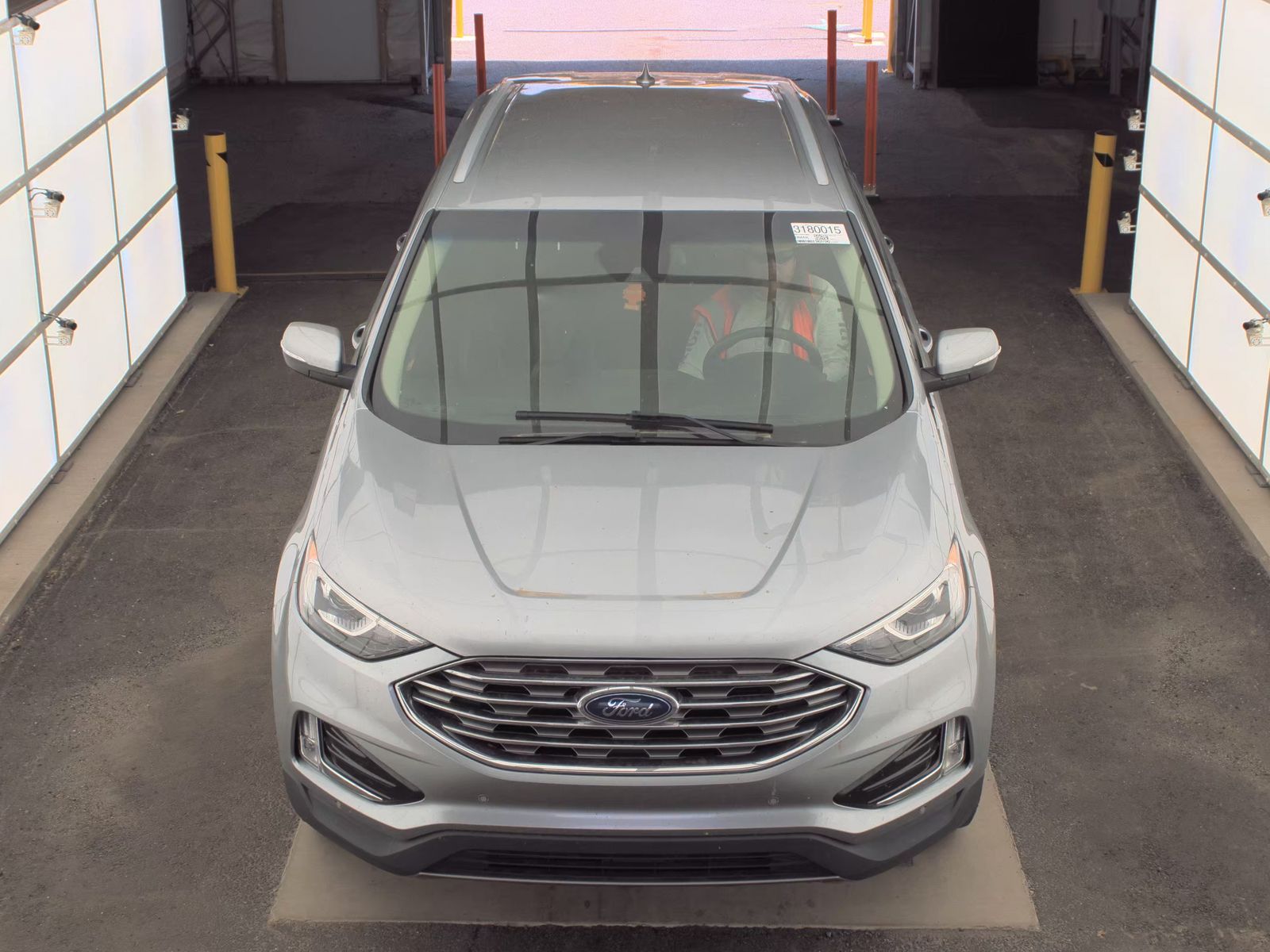 2020 Ford Edge Titanium FWD