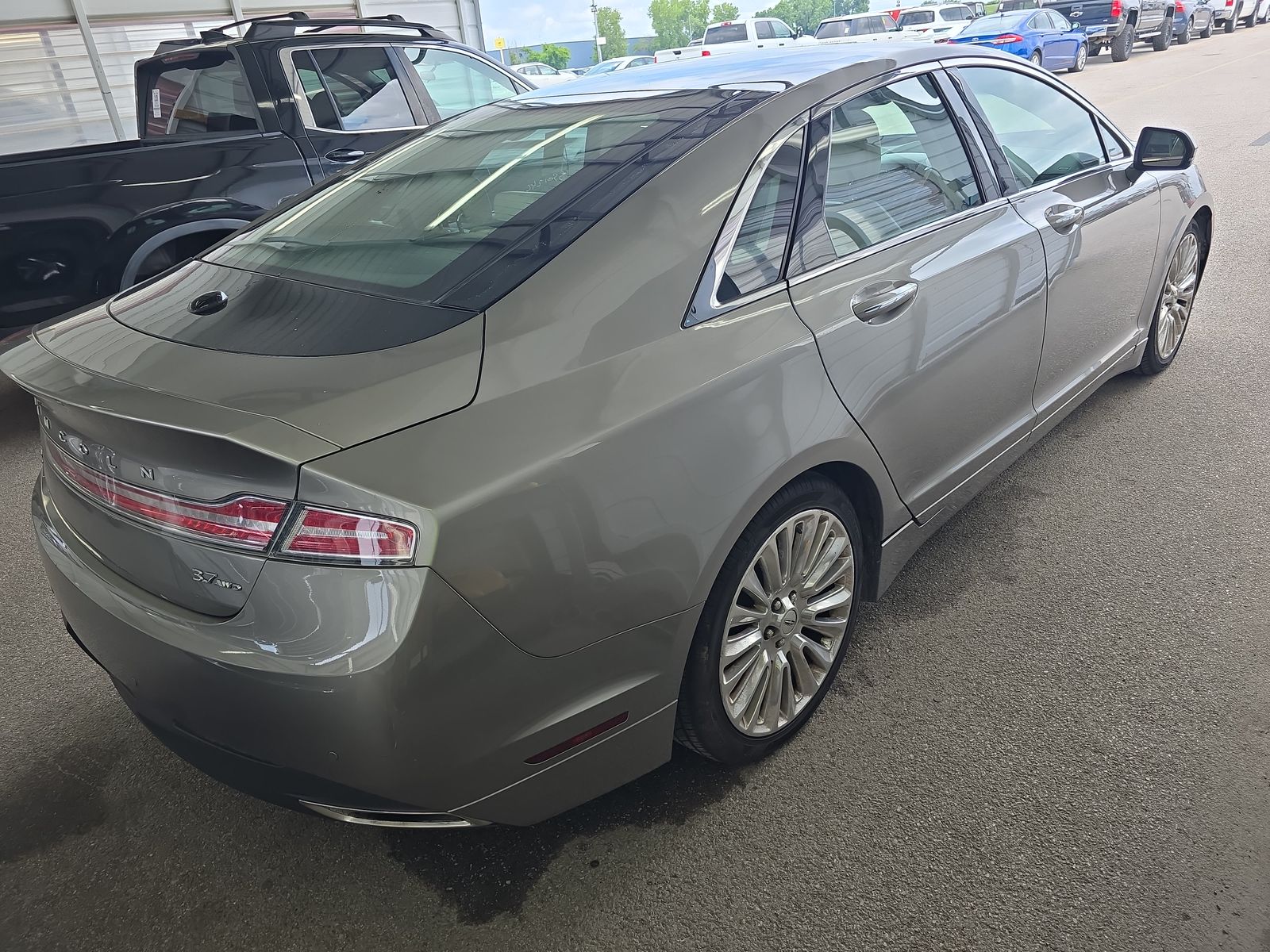 2016 Lincoln MKZ Base AWD