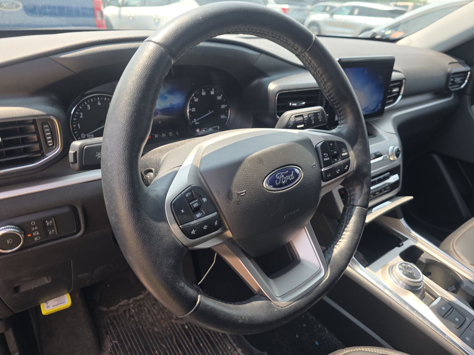 2022 Ford Explorer XLT AWD