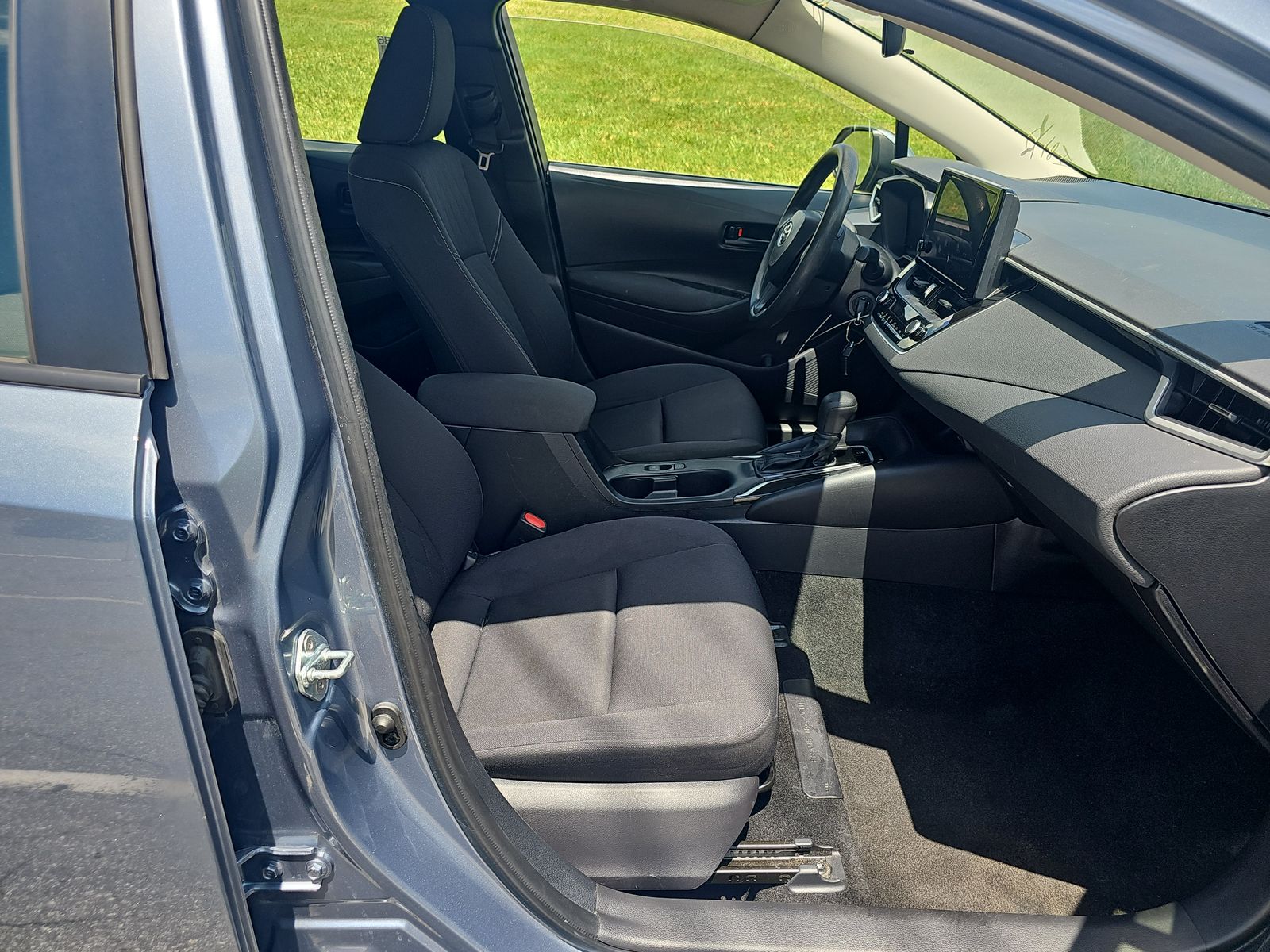2023 Toyota Corolla LE FWD