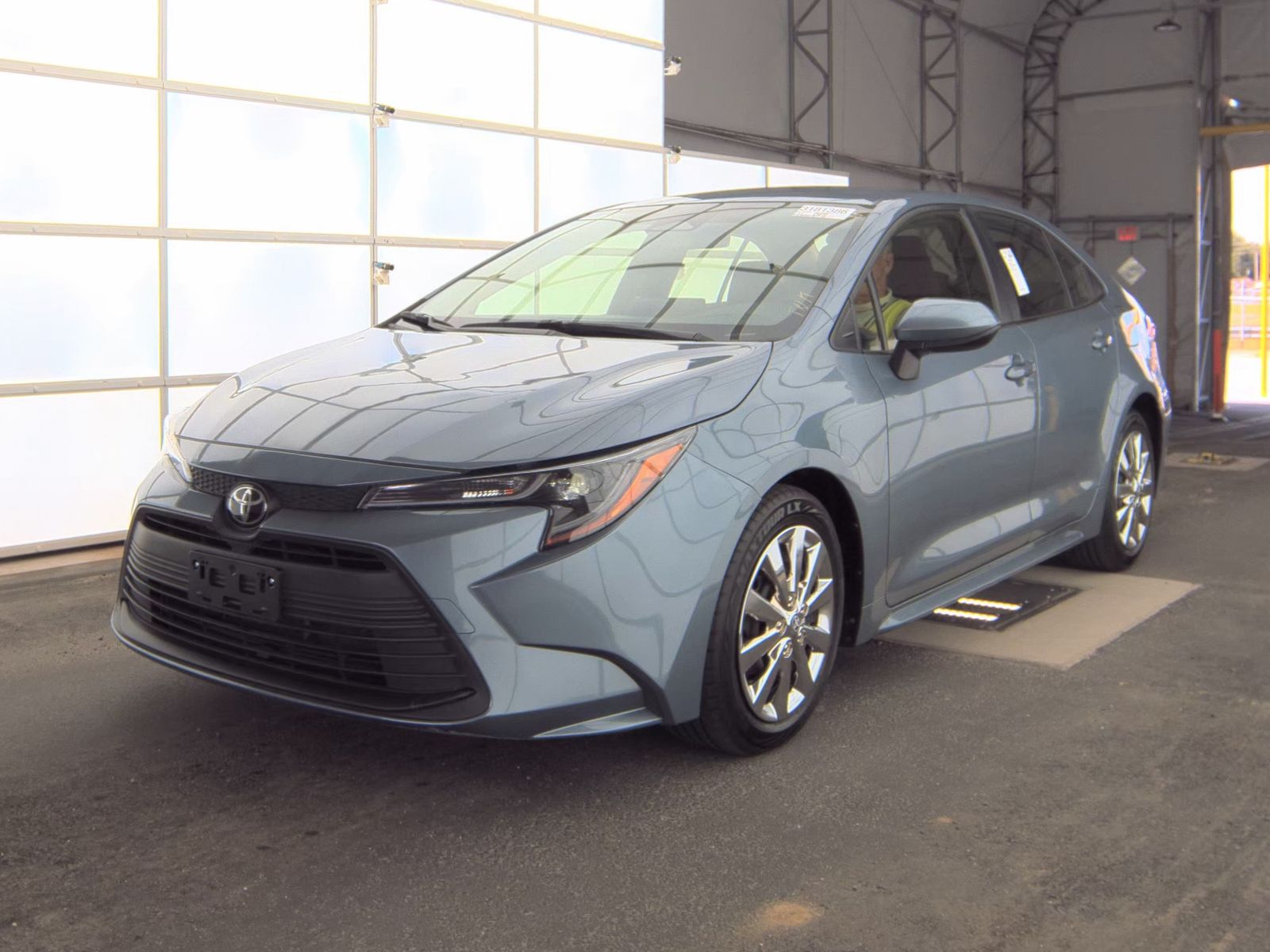 2023 Toyota Corolla LE FWD