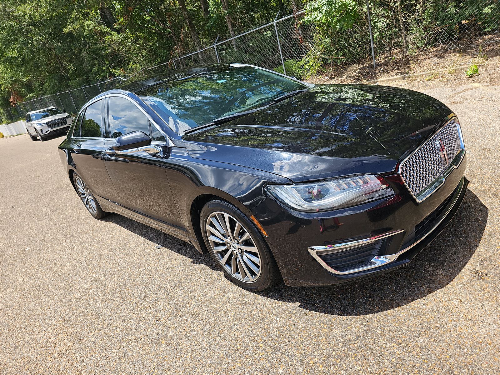 2020 Lincoln MKZ Standard FWD