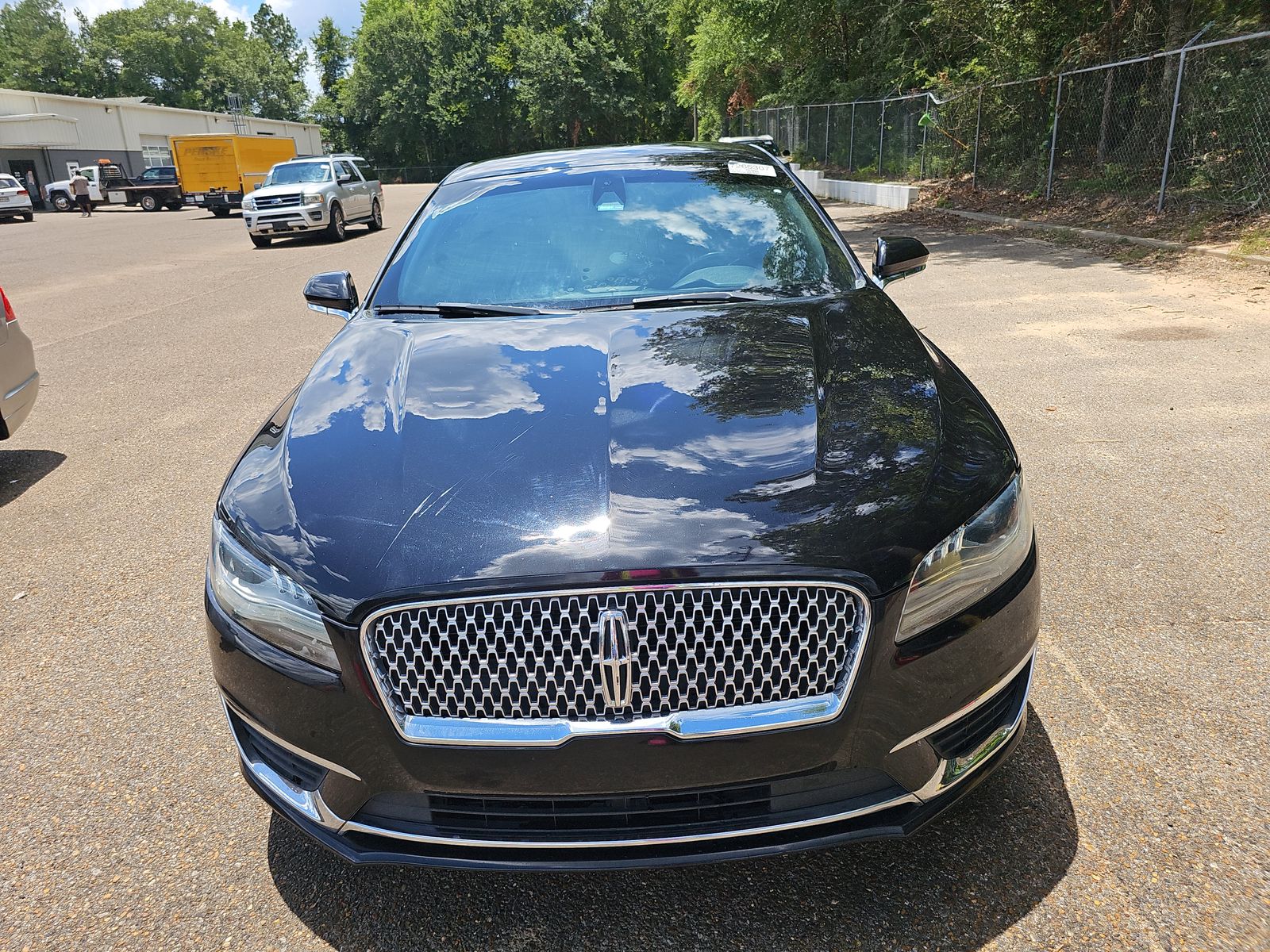 2020 Lincoln MKZ Standard FWD