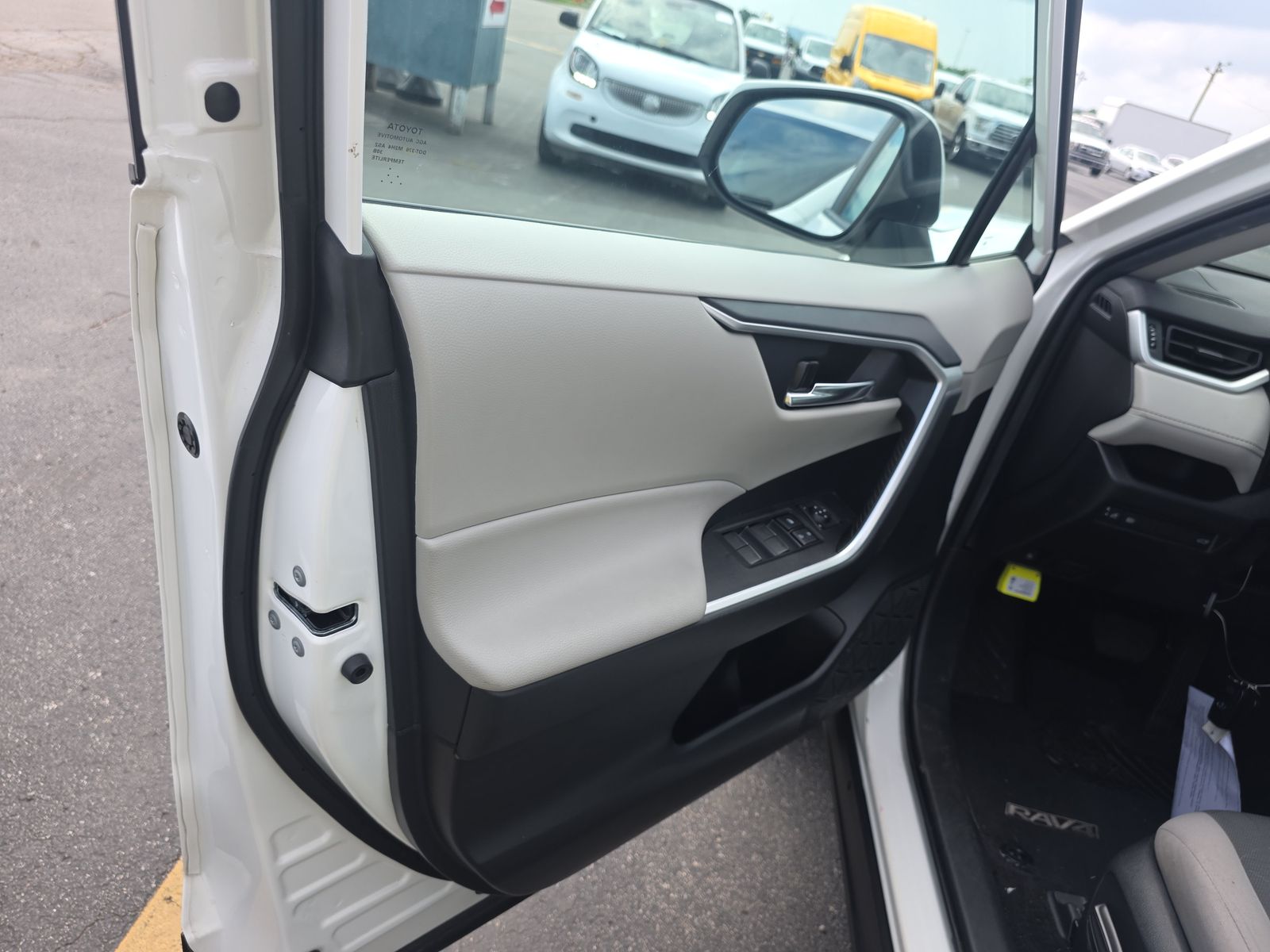 2022 Toyota RAV4 Hybrid XLE AWD