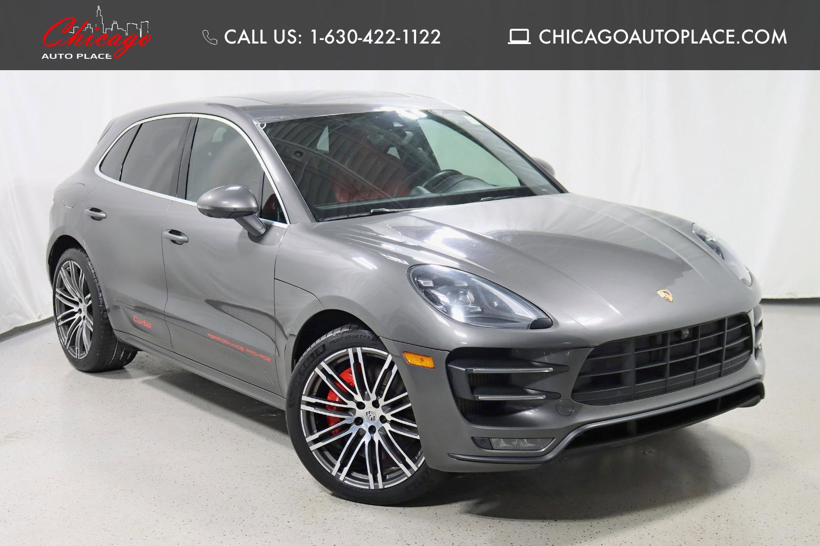 2018 Porsche Macan Turbo w/ Performance Pkg