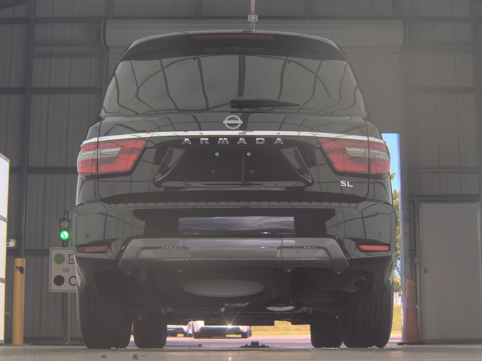 NISSAN ARMADA - 8
