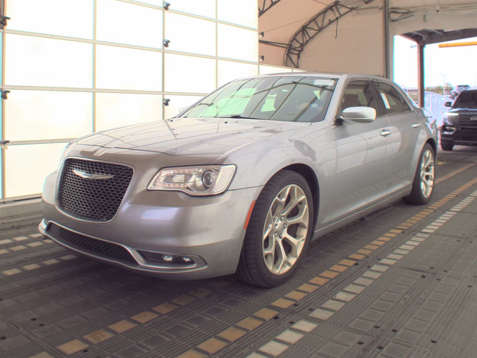 2017 Chrysler 300 C Platinum RWD