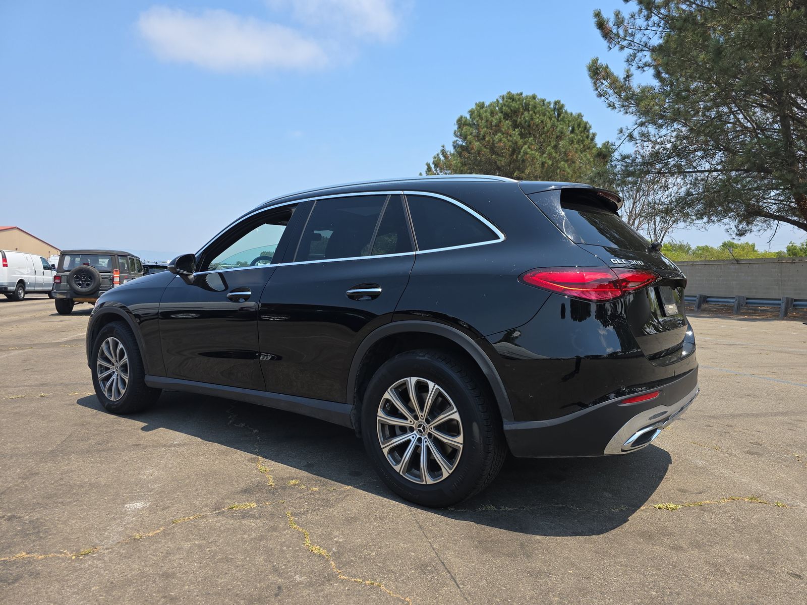 2024 Mercedes-Benz GLC GLC 300 AWD