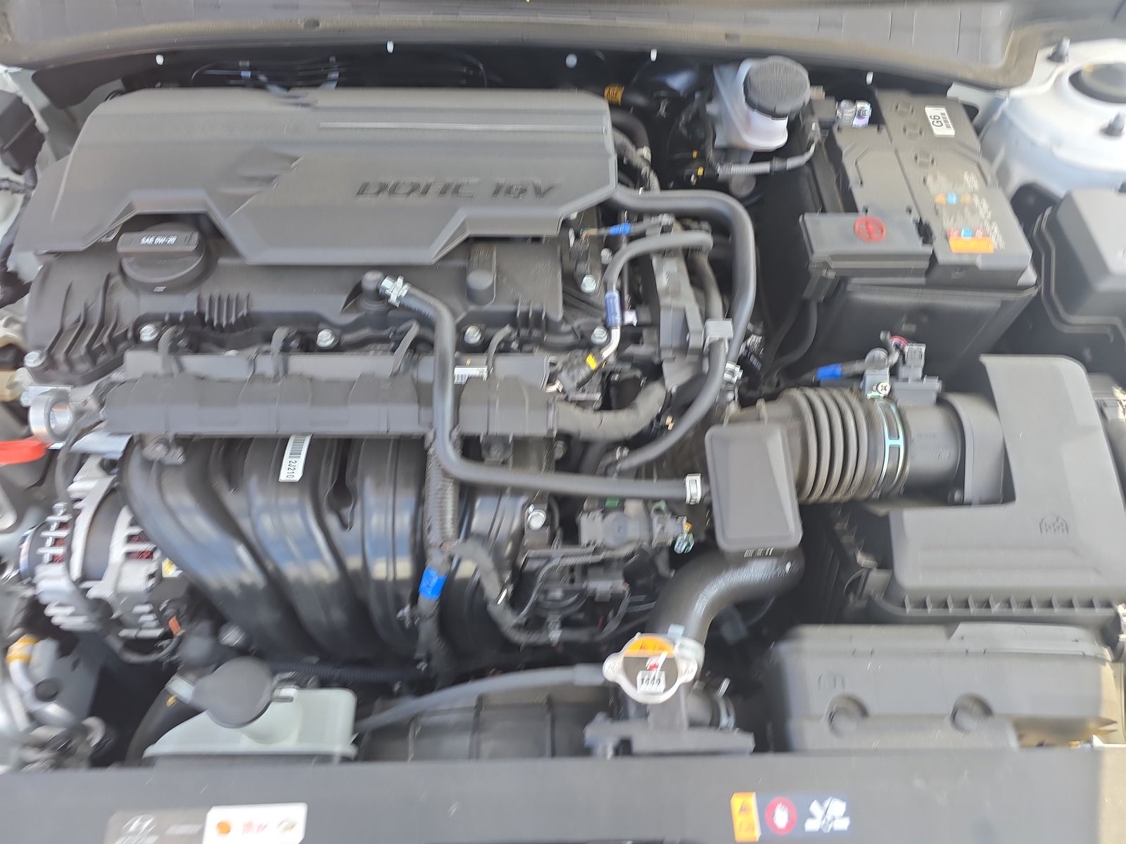 2024 Hyundai Elantra SEL FWD