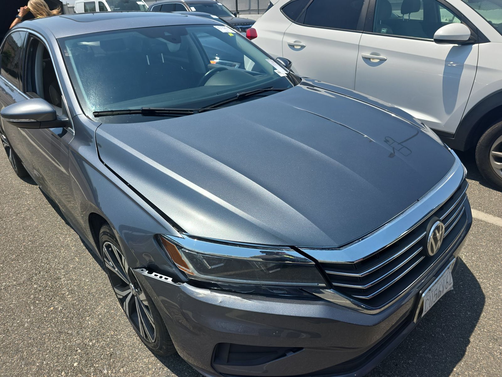 2022 Volkswagen Passat 2.0T SE FWD